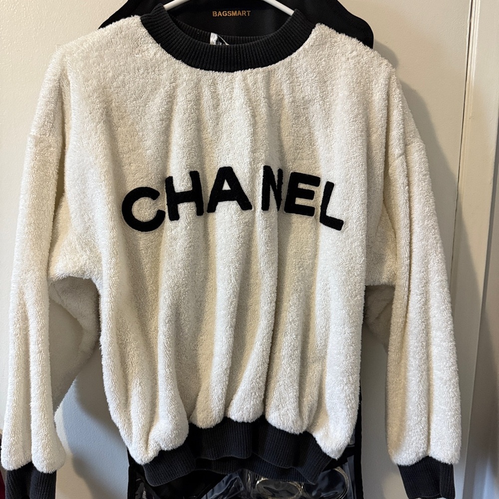Chanel White and Black Fleece Sweater